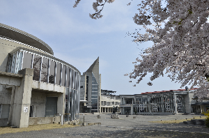 秋田公立美術大学