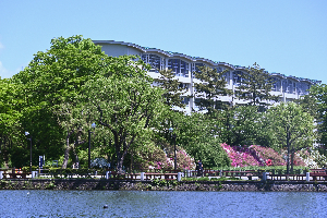 千秋公園のお堀