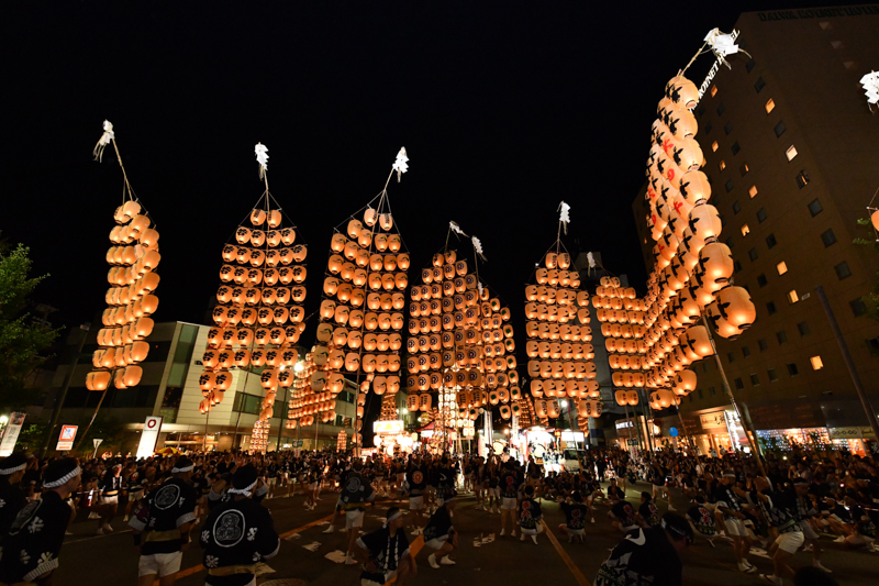 秋田竿燈まつり